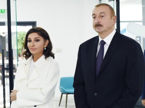 İlham Əliyev və Mehriban Əliyeva türkiyəli atletləri təbrik ediblər