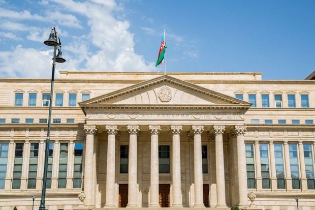 Ali Məhkəmə hüquqşünaslara müraciət etdi