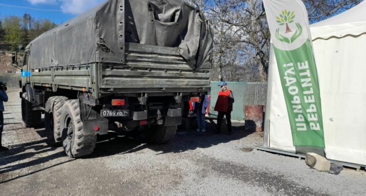 Sülhməramlıların maşınları Laçın yolundan maneəsiz keçiblər