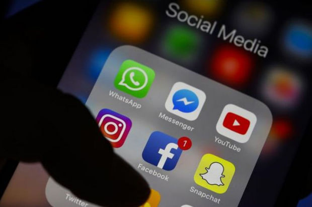 İranda sosial media şəbəkəsinin 40 moderatoru həbs olundu İranda sosial media şəbəkəsinin 40 moderatoru həbs olundu