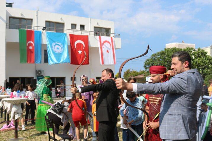 Şimali Kipr Türk Respublikasında “Beynəlxalq Uşaq Şənliyi” keçirilib Şimali Kipr Türk Respublikasında “Beynəlxalq Uşaq Şənliyi” keçirilib