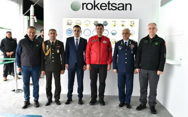 Azərbaycan müdafiə nazirinin müavinləri Türkiyədə yüksək texnologiyalar sərgisində iştirak ediblər
