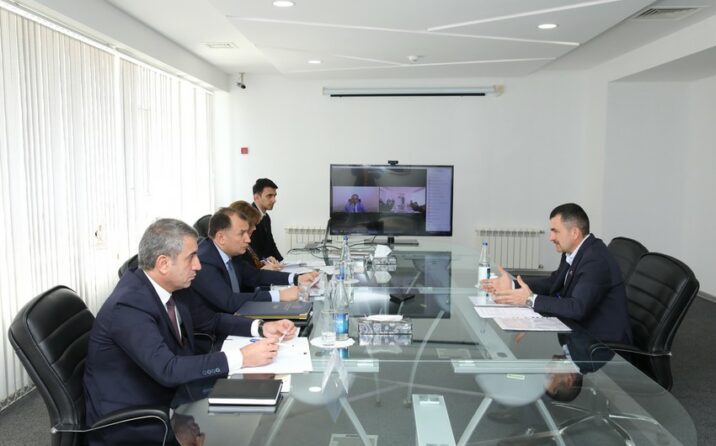 İqtisadiyyat nazirinin müavini Xaçmazda vətəndaşları qəbul edib