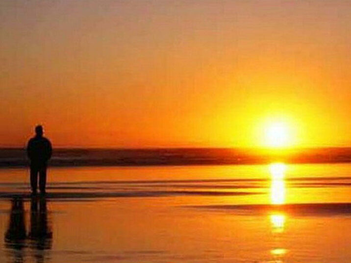 “Müsəlmana üz vermiş hər bəla, hətta bir tikanın batmasıyla Allah onun günahlarını yuyur…” “Müsəlmana üz vermiş hər bəla, hətta bir tikanın batmasıyla Allah onun günahlarını yuyur…”