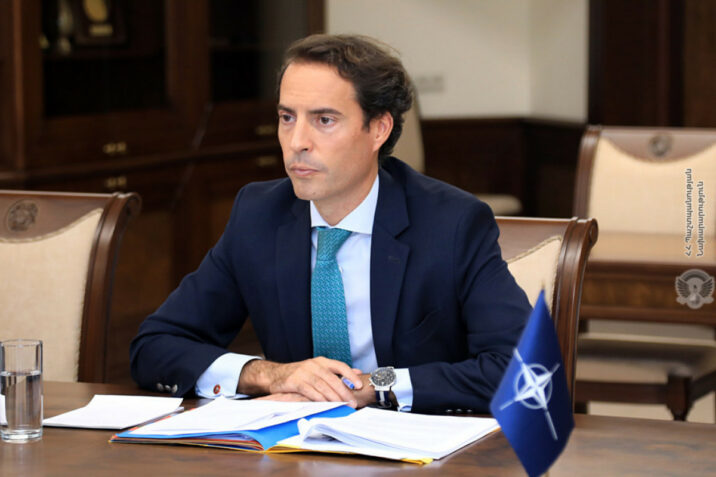 NATO-dan Bakıya mesaj: Bunu eşitmək xoşdur