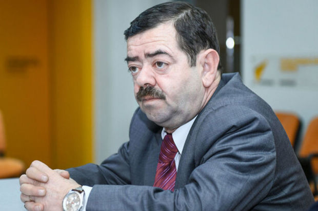 “Mükafatı hər il eyni adamlara verirlər, qalanlar…”