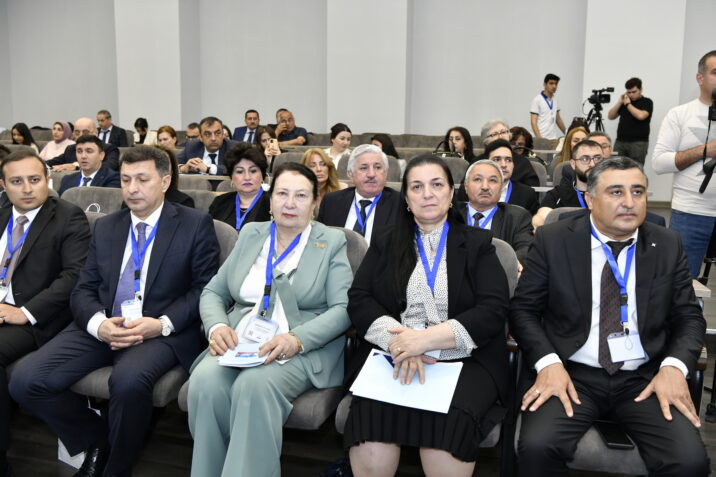 ADNSU-da “IV Sənaye inqilabı və informasiya texnologiyaları” adlı Beynəlxalq konfrans keçirilir ADNSU-da “IV Sənaye inqilabı və informasiya texnologiyaları” adlı Beynəlxalq konfrans keçirilir