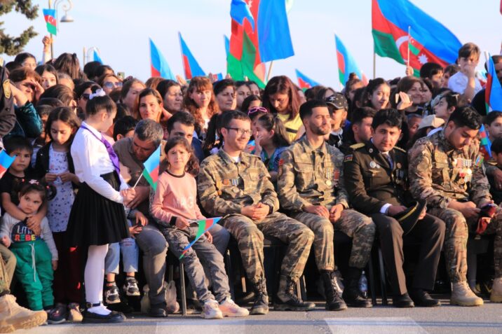 Neftçalada Ulu Öndərin 100 illiyi ilə bağlı möhtəşəm konsert Neftçalada Ulu Öndərin 100 illiyi ilə bağlı möhtəşəm konsert