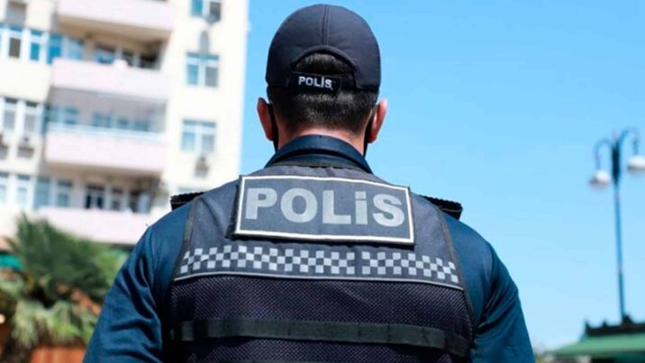 Polisə müqavimət göstərən müharibə iştirakçısı saxlanıldı Polisə müqavimət göstərən müharibə iştirakçısı saxlanıldı