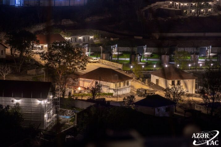 Laçın gecələr belə görüntür – FOTOLAR