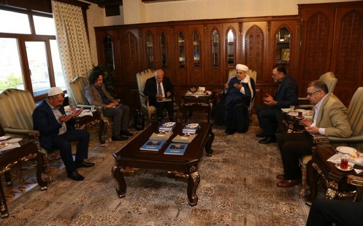 Şeyx İsveçrə nümayəndələri ilə görüşdü 