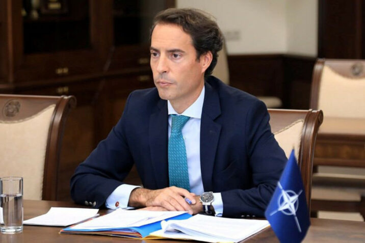 NATO Brüssel görüşünü ümidverici adlandırıb