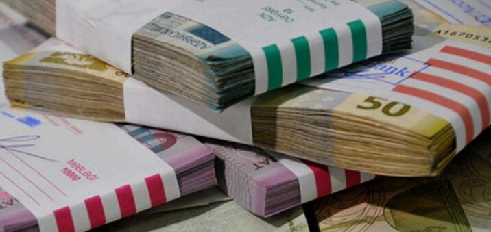 Banklarda 200 min manat pulu olan əcnəbilər Azərbaycanda müvəqqəti yaşaya biləcəklər