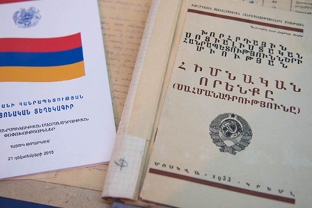 Ermənistan sülh üçün konstitusiyasını dəyişməlidir