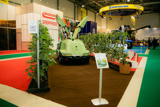 Azərbaycanda ilk dəfə insan idarəetməsi olmayan robot teknikası təqdim edilib