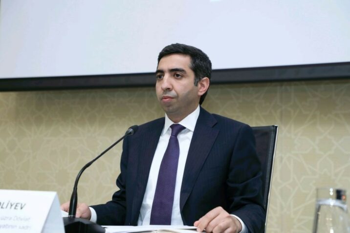 Yeni xidmətlər zərfinin təsdiqini gözləyirik