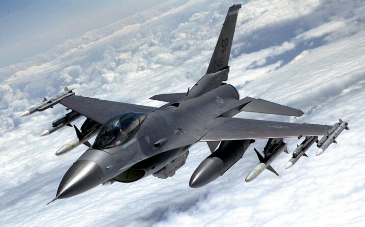 Niderland ukraynalı pilotlara “F-16” qırıcıları üzrə təlimlər keçəcək Niderland ukraynalı pilotlara “F-16” qırıcıları üzrə təlimlər keçəcək