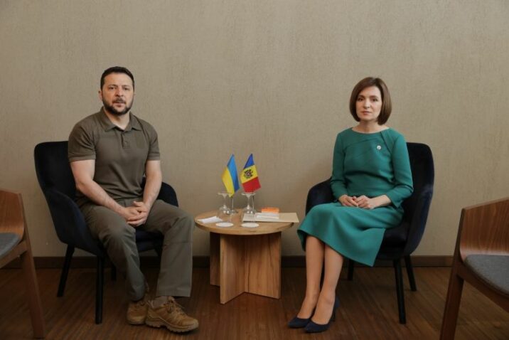 Zelenski Moldova prezidenti ilə görüşdü Zelenski Moldova prezidenti ilə görüşdü