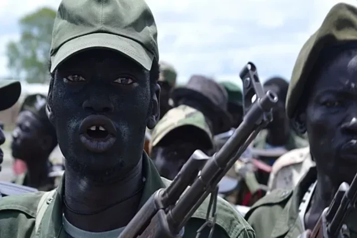Sudan xüsusi təyinatlıları orduya məxsus təyyarəni vurduqlarını bildiriblər Sudan xüsusi təyinatlıları orduya məxsus təyyarəni vurduqlarını bildiriblər