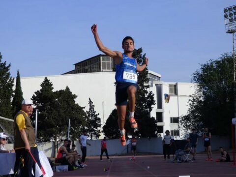 Atletika üzrə ölkə çempionatında REKORD