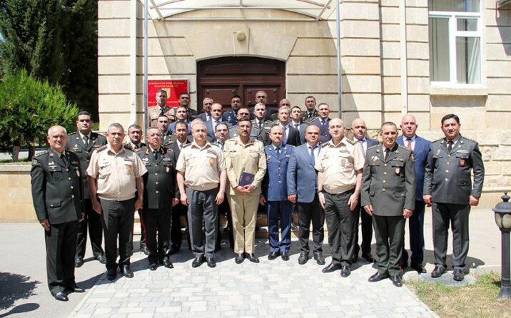 Milli Müdafiə Universitetində buraxılış mərasimi keçirilib Milli Müdafiə Universitetində buraxılış mərasimi keçirilib