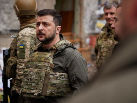 “Müharibə zamanı Ukrayna NATO-ya daxil ola bilməz”