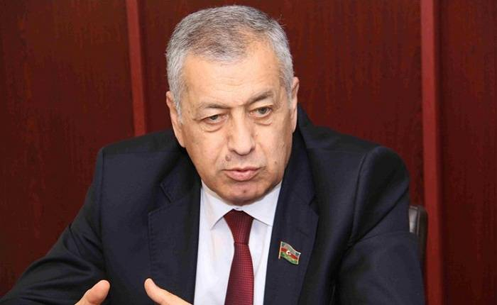 Vahid Əhmədovdan ŞOK açıqlama: “Rusiya istəmir ki…” Vahid Əhmədovdan ŞOK açıqlama: “Rusiya istəmir ki…”