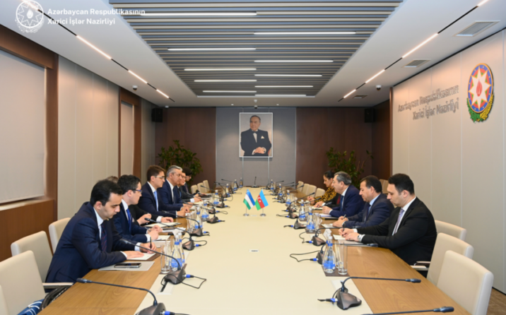 Azərbaycanla Özbəkistan arasında ikitərəfli əməkdaşlıq müzakirə olunub Azərbaycanla Özbəkistan arasında ikitərəfli əməkdaşlıq müzakirə olunub