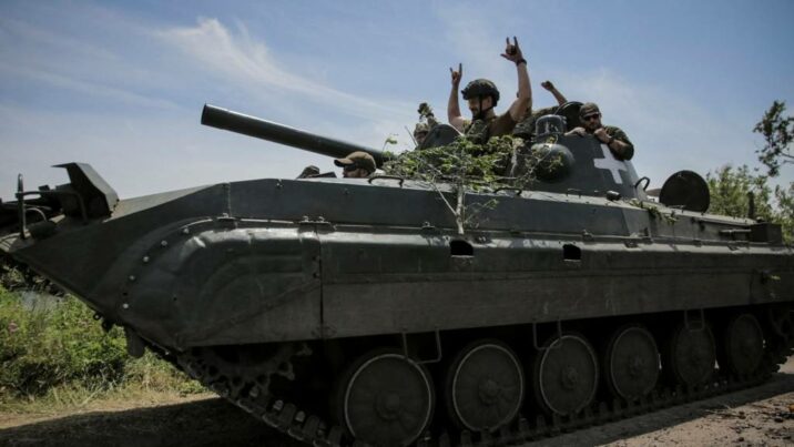 Ukrayna ordusu 1 kilometr irəliləyib
