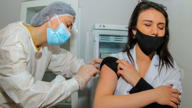 Son sutkada 76 vaksin vurulub