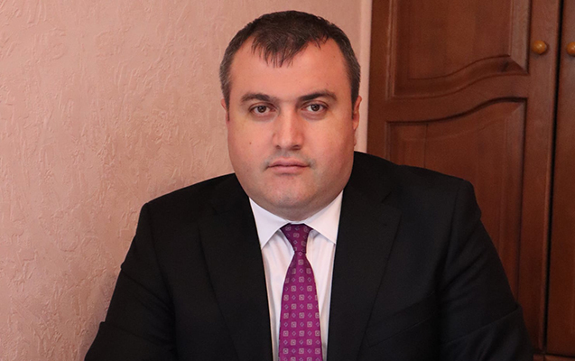 Elçin Sadıqov barədə intizam icraatı başladı