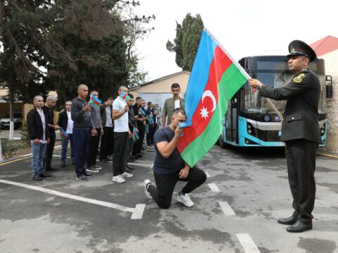 Çağırışçılar müddətli həqiqi hərbi xidmətə yola salındı