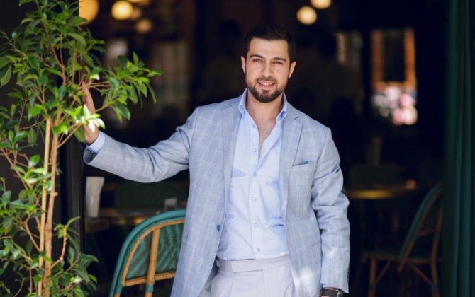 Bu da Namiq Qaraçuxurlunun yarım milyonluq maşını