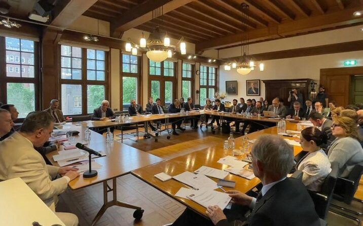 Haaqada Fransanın Ermənistan-Azərbaycan münasibətlərinin nizamlanmasındakı rolu tənqid edilib