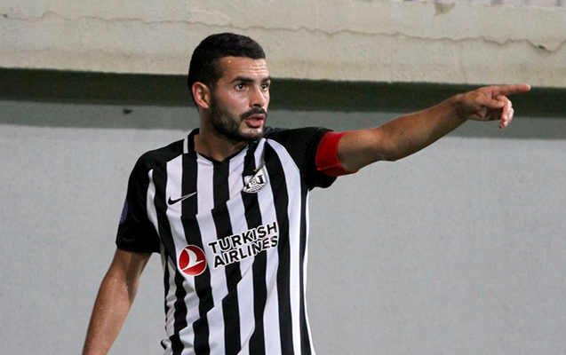 Emin Mahmudov “Neftçi”də qalası oldu 