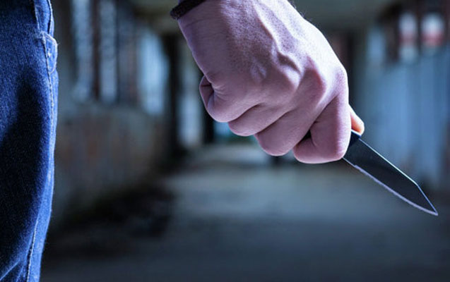 İsmayıllıda 52 yaşlı kişi kürəyindən bıçaqlandı