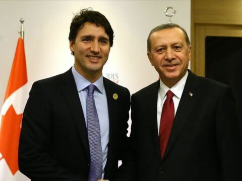 Ərdoğan Trüdo ilə görüşdü