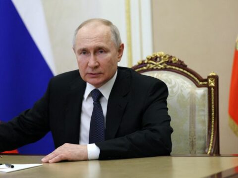 Putin may ayında Astanaya səfər edəcək