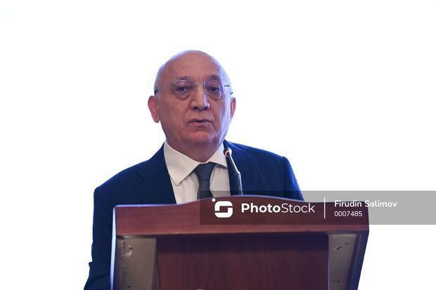 “Məktəblərdə dini bilgilər haqqında ayrıca fənn tədris olunmalıdır”