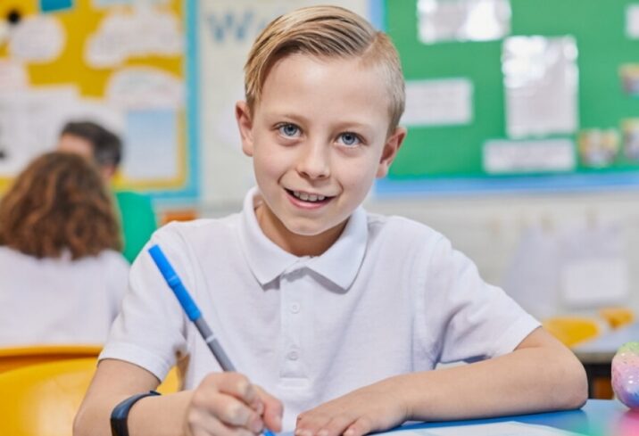 Alimlər məktəbə getmək üçün ideal yaşı müəyyən etdilər