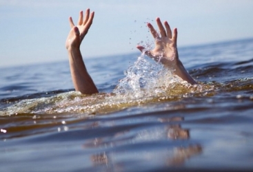 Batma təhlükəsi ilə üzləşən şəxslər xilas edildi 