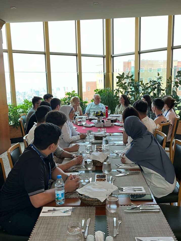 Türkiyədə yay düşərgəsi təşkil olundu