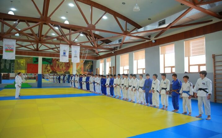 EYOF-da iştirak edəcək Azərbaycan cüdoçuları Sloveniyaya yollanıblar