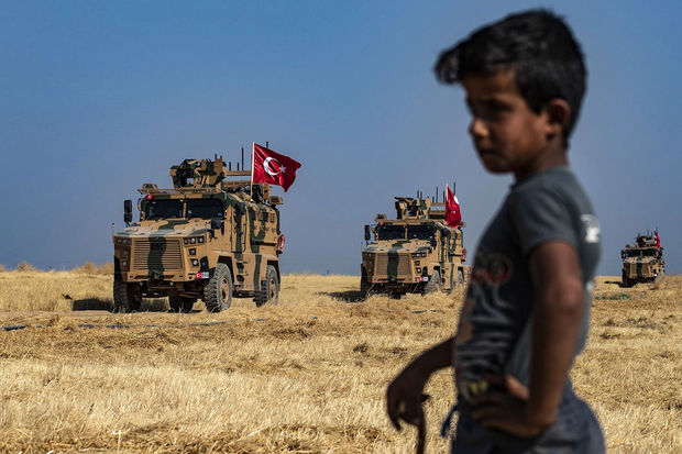 Türkiyənin Suriya müşkülü: Əlini çəkməlidir, yoxsa güclənməli? Türkiyənin Suriya müşkülü: Əlini çəkməlidir, yoxsa güclənməli?