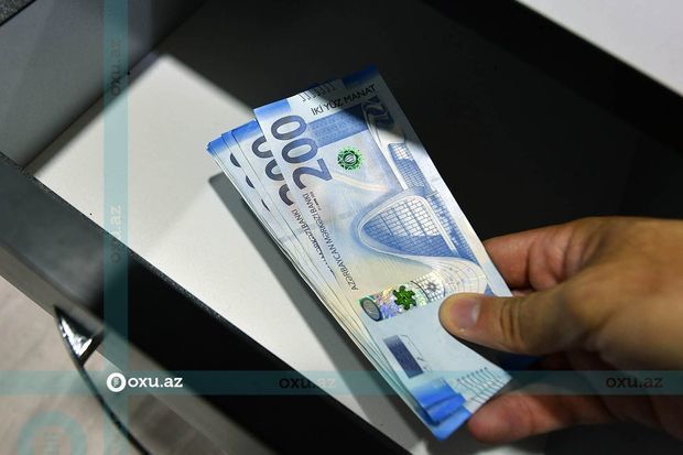 Uşaq bağçadan çölə çıxdı: Anası direktordan 15 min pul tələb etdi