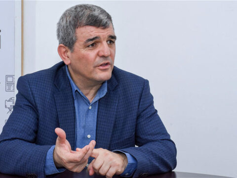 Yaxşı aktyor xaricdə təhsil almalıdırmı?