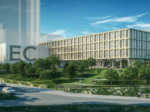 UNEC-də abituriyentlərin ixtisas seçiminə kömək məqsədilə mərkəz fəaliyyət göstərir