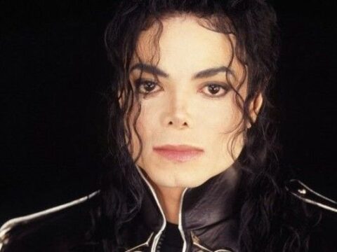 Maykl Ceksona qarşı yenidən pedofiliya iddiaları qaldırıldı