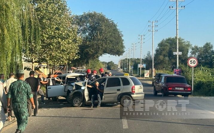 Xaçmazda avtomobillər toqquşub, ölən və xəsarət alan var Xaçmazda avtomobillər toqquşub, ölən və xəsarət alan var