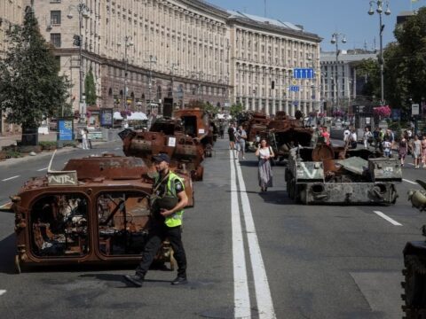 Məhv edilmiş rus texnikası Kiyevdə